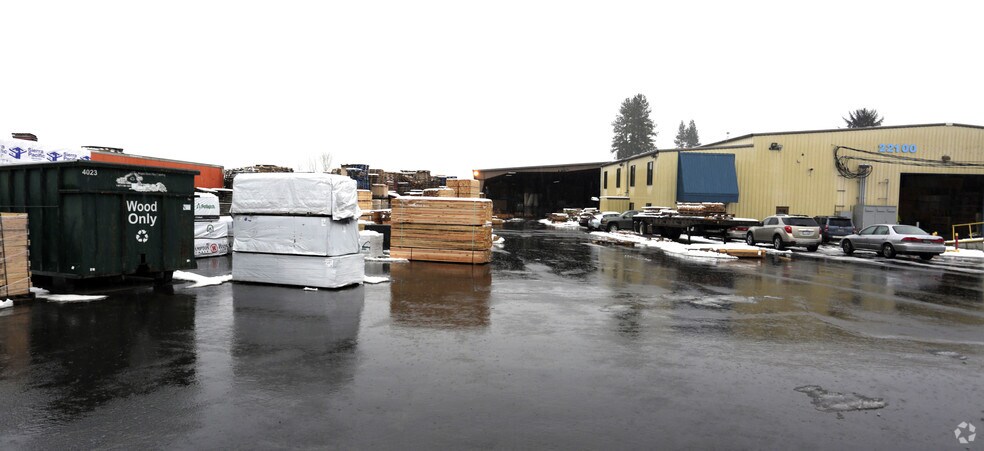 More Photos Of 15561 SW Oregon St, Sherwood Warehouse For Lease