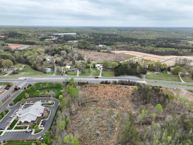 More Photos Of 6760 HWY 24/27 Hwy, Midland Land For Sale