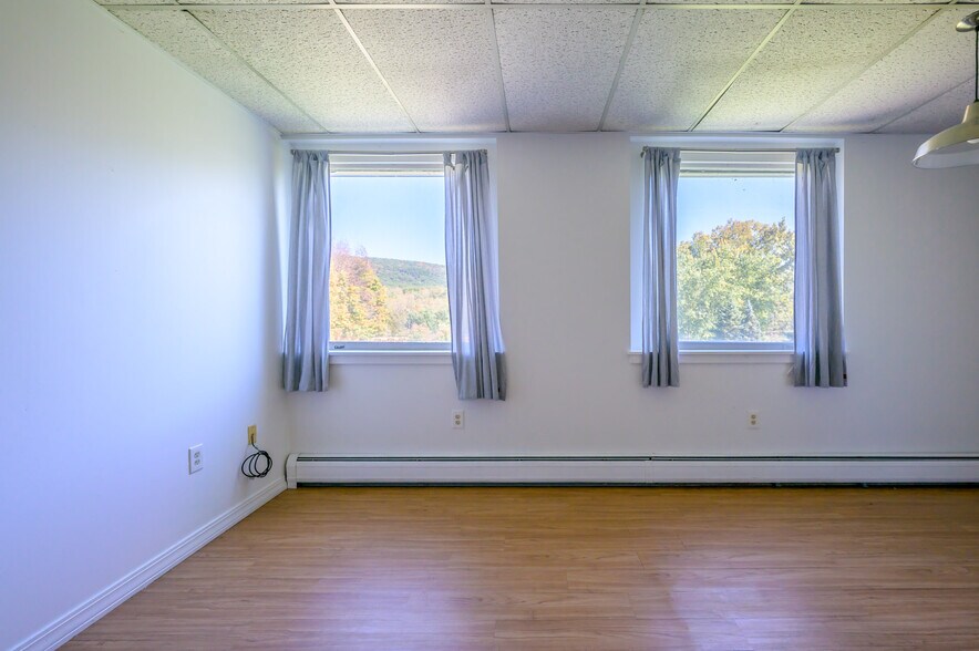 More Photos Of 55 Crystal St, Lenox Dale Apartments For Sale