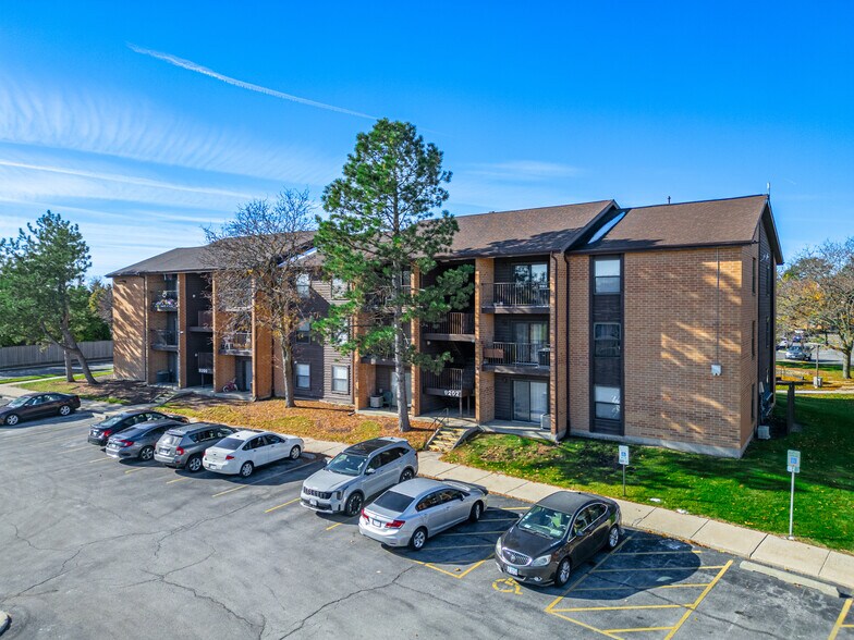 More Photos Of 9200-9330 Hunter Dr, Orland Hills Apartments For Sale