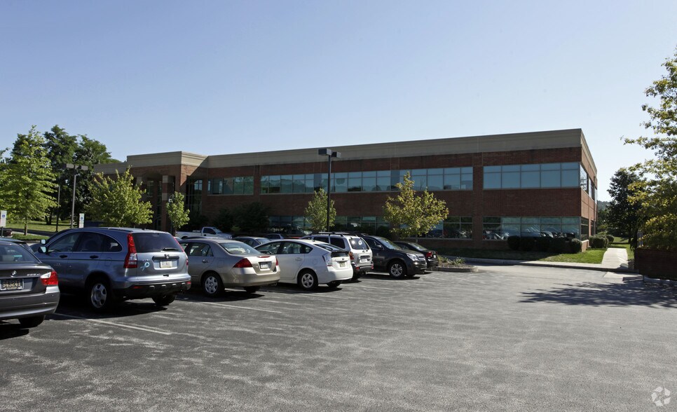 More Photos Of 83 General Warren Blvd, Malvern Office For Lease