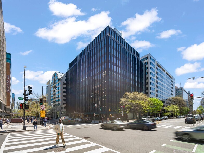 More Photos Of 1660 L St NW, Washington Office For Lease