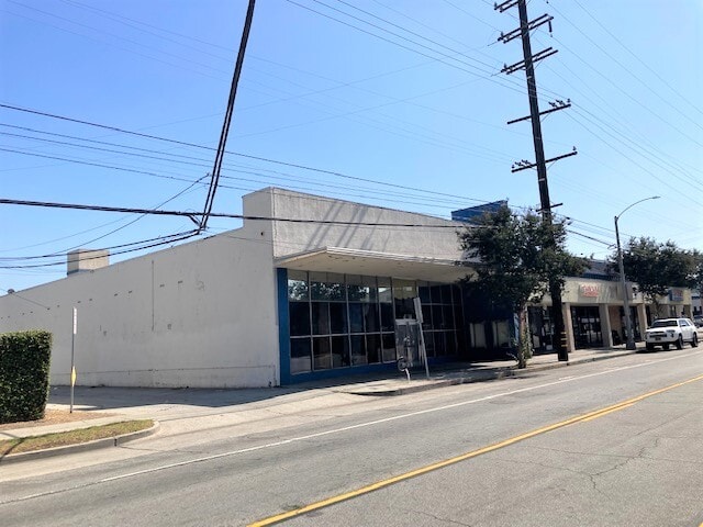 More Photos Of 4134 Orange Ave, Long Beach Freestanding For Sale