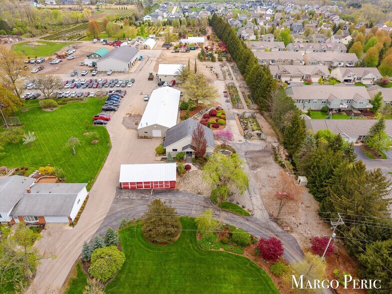 More Photos Of 7884 Eastern Ave SE, Grand Rapids Loft Creative Space For Lease