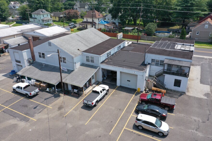 More Photos Of 257 W Nicholson Rd, Audubon Office For Sale