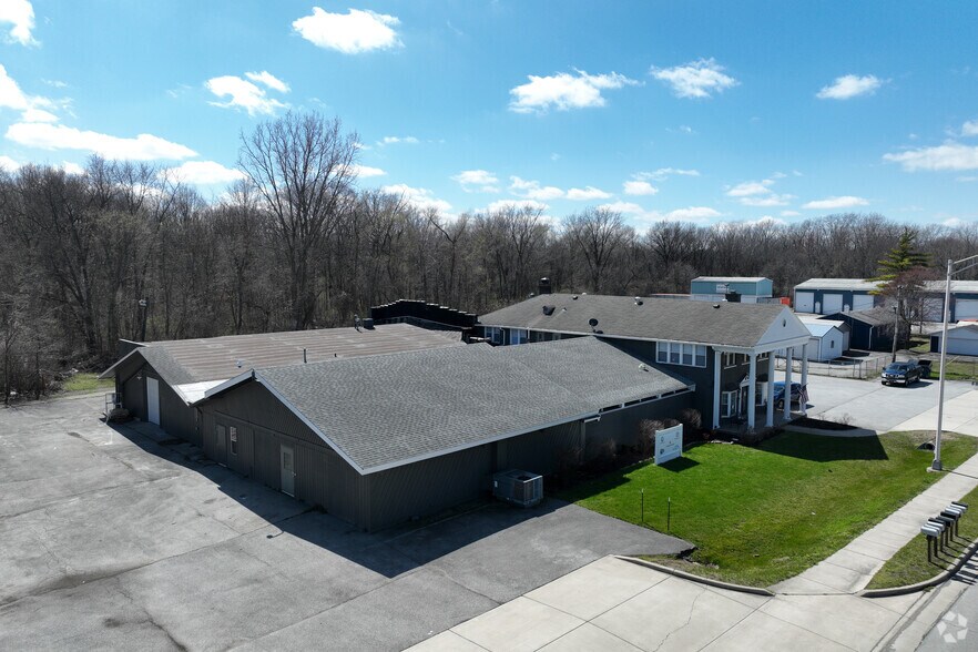 More Photos Of 2701 W 45th Ave, Gary Light Distribution For Lease