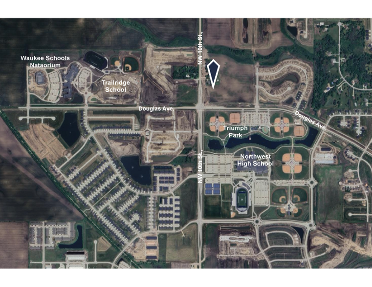 More Photos Of Douglas @ NW 10th St, Waukee Land For Sale