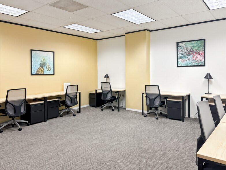 More Photos Of 1250 S Capital of Texas Hwy, Austin Coworking Space