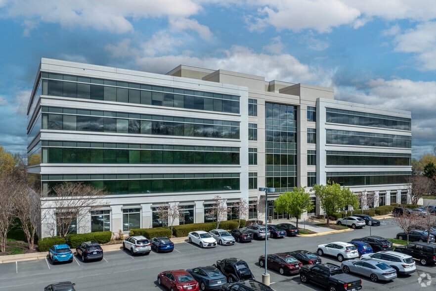 Primary Photo Of 14151 Park Meadow Dr, Chantilly Office For Lease