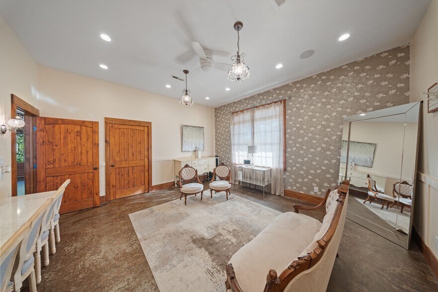 More Photos Of 6572 Burkemont Rd, Morganton Specialty For Sale