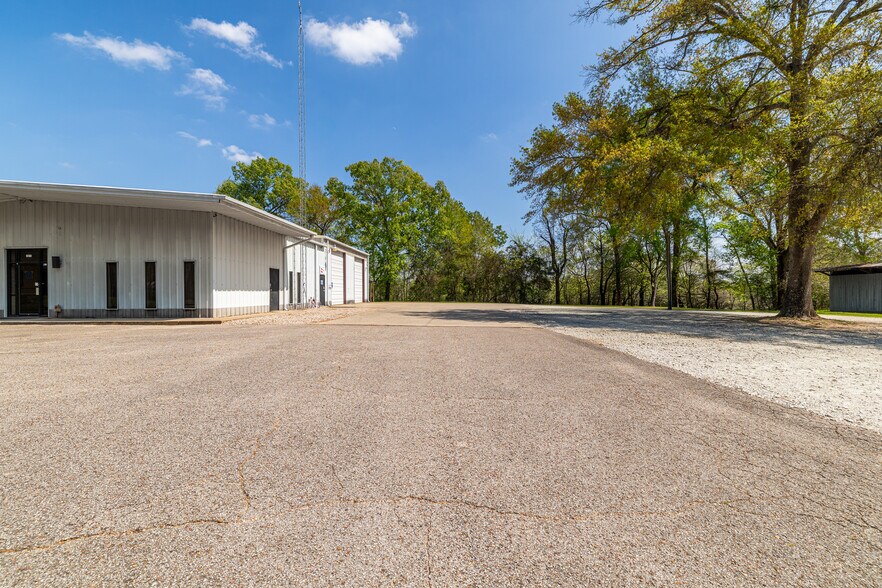 More Photos Of 3615 New Press Rd, Nacogdoches Specialty For Sale