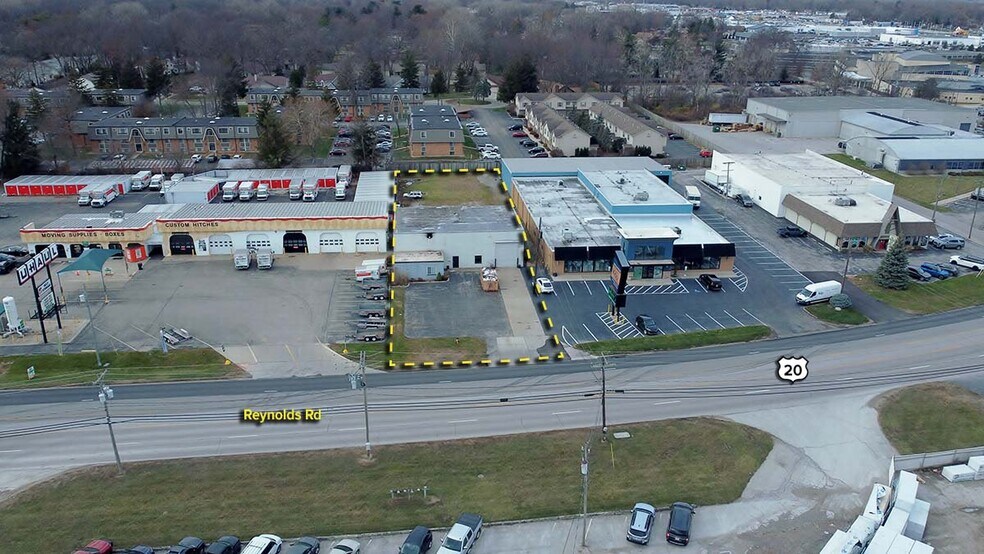 Primary Photo Of 2717 N Reynolds Rd, Toledo Auto Repair For Sale