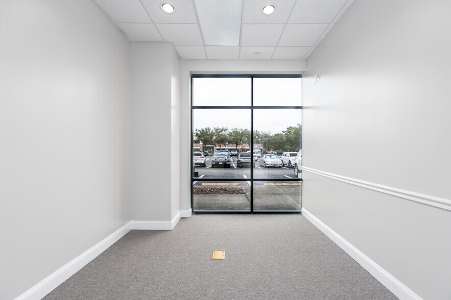 More Photos Of 12276 San Jose Blvd, Jacksonville Office For Sale