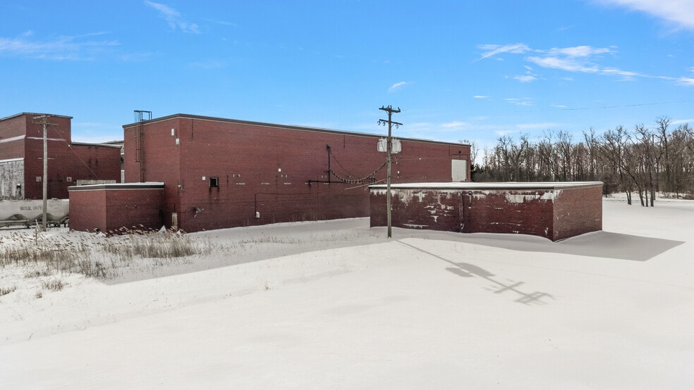 More Photos Of 2543 Wills St, Marysville Warehouse For Lease