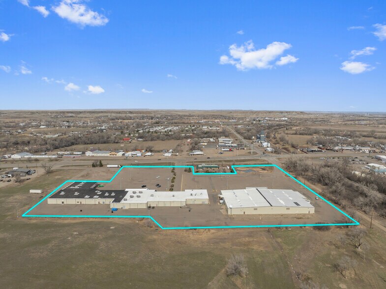 More Photos Of 1515 W Bell St, Glendive General Retail For Sale