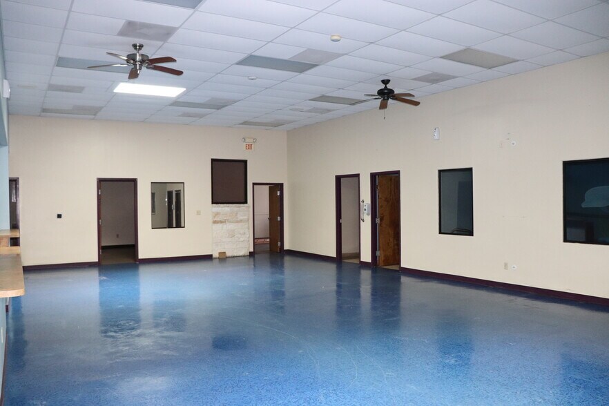 More Photos Of 864 Central Blvd, Brownsville Medical For Sale