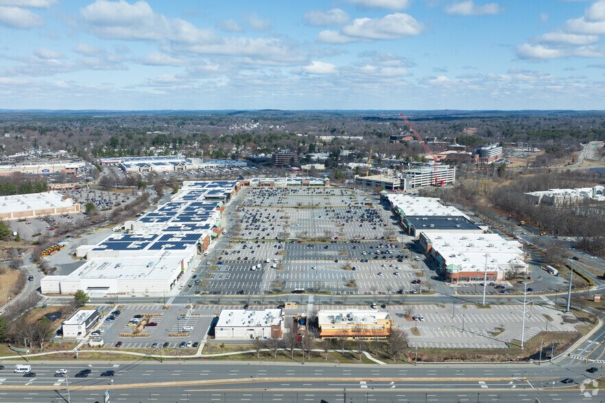 More Photos Of 1 Worcester Rd, Framingham General Retail For Lease