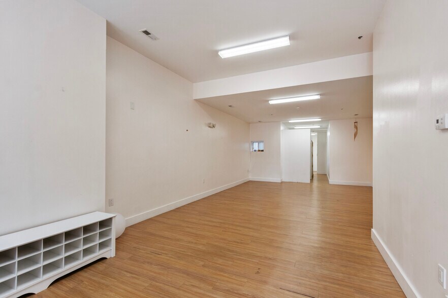 More Photos Of 2719 W Girard Ave, Philadelphia Storefront Retail Residential For Lease