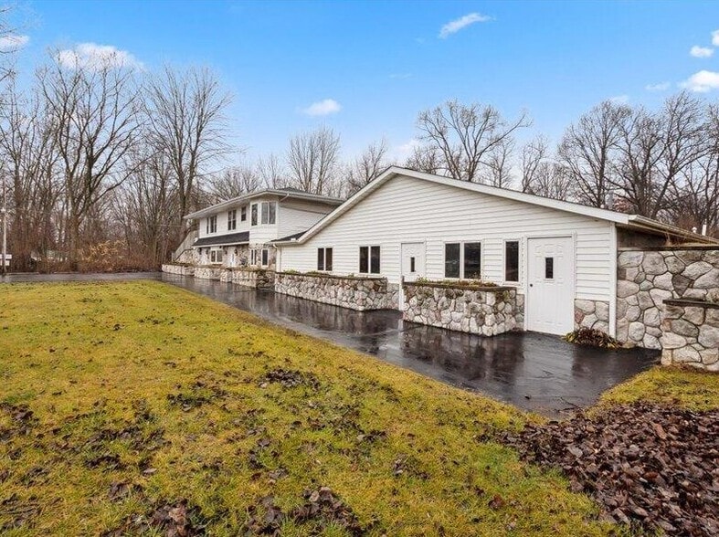 More Photos Of 4946 Page Ave, Michigan Center Medical For Sale