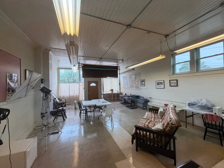 More Photos Of 913 Portland St, Rochester Apartments For Sale
