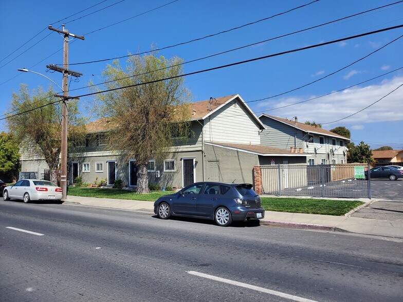 Primary Photo Of 3501 Lafayette St, Santa Clara Apartments For Sale