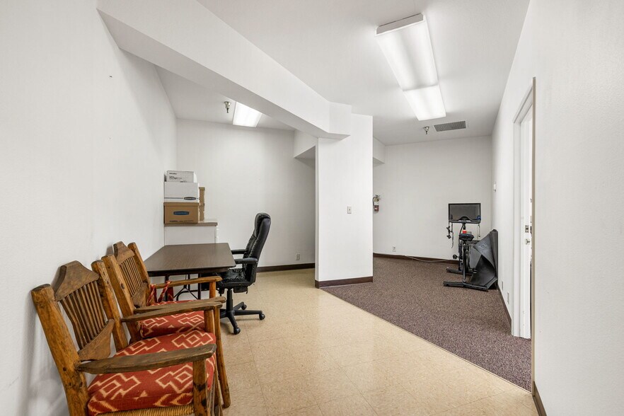 More Photos Of 73101 Highway 111, Palm Desert General Retail For Sale