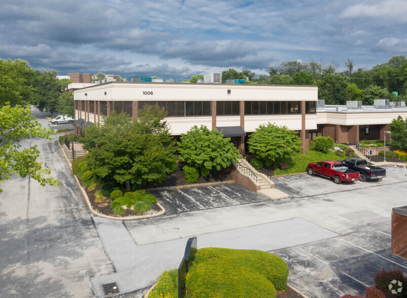 Primary Photo Of 1006 W 9th Ave, King Of Prussia Medical For Lease