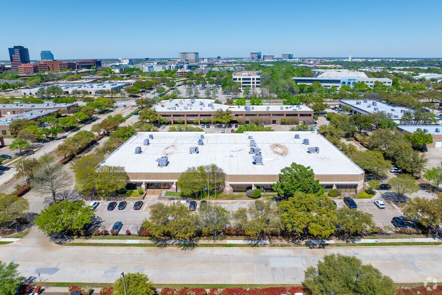 More Photos Of 1111 Digital Dr, Richardson Showroom For Sale