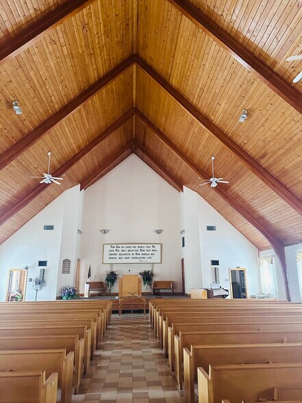 More Photos Of 8620 Wornall, Kansas City Religious Facility For Sale