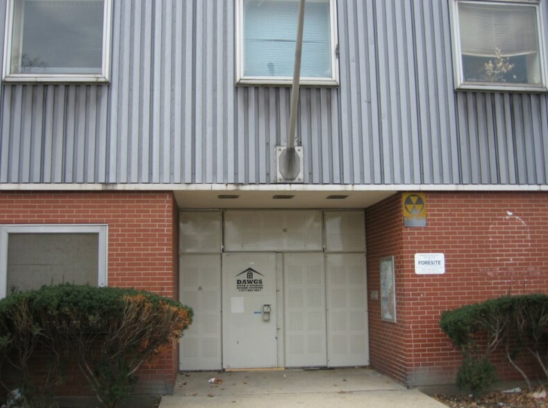 More Photos Of 1807 E 87th St, Chicago Medical For Sale