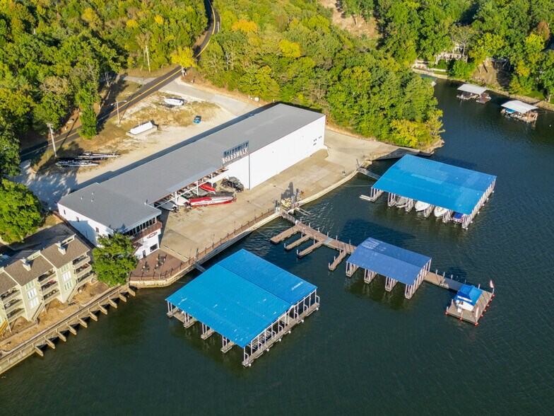 More Photos Of 6550 Pelican Dr, Osage Beach Specialty For Sale