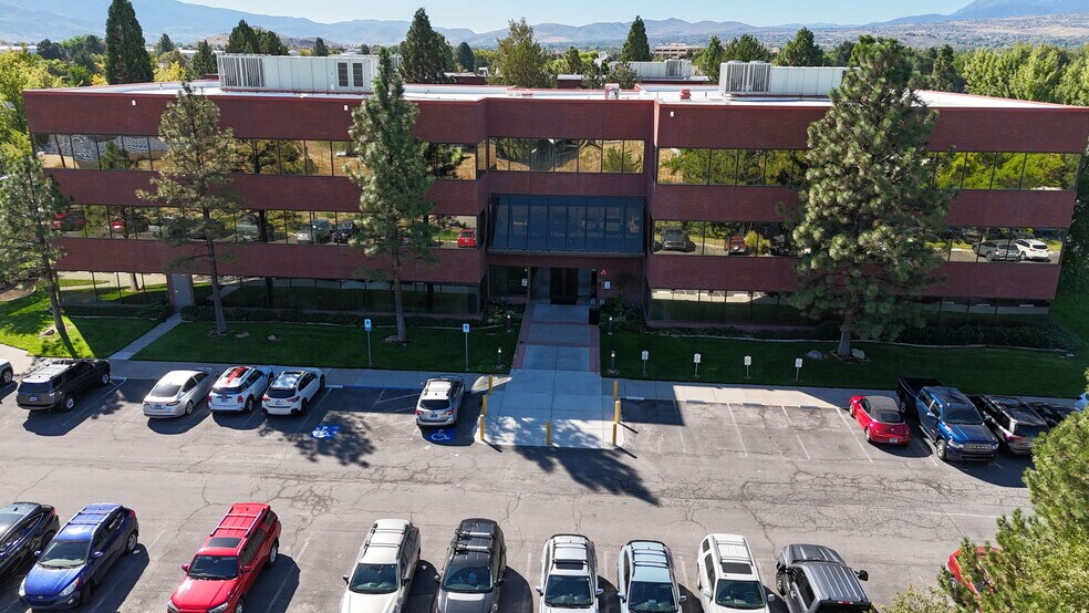 More Photos Of 5250 Neil Rd, Reno Office For Lease