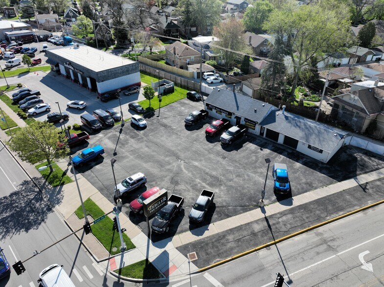 More Photos Of 6550 Ogden Ave, Berwyn Auto Dealership For Sale