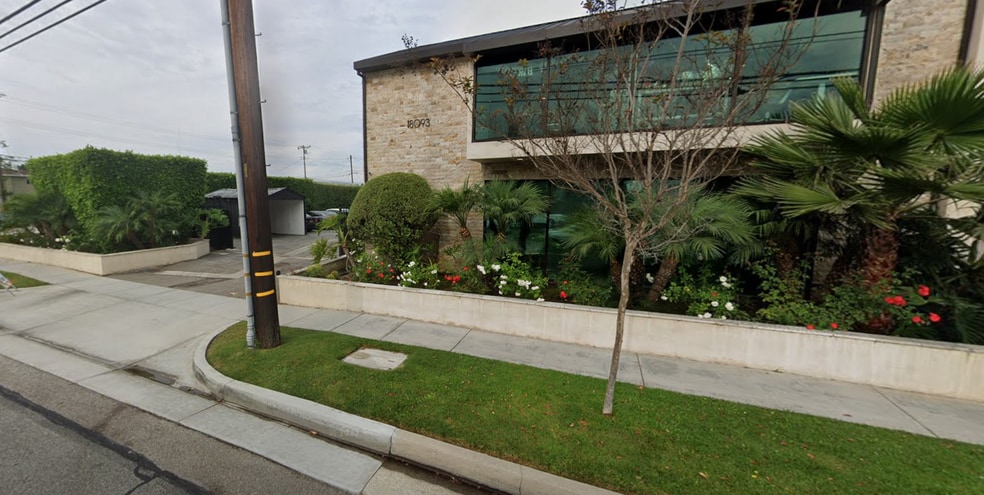 More Photos Of 18093 Prairie Ave, Torrance Office For Lease