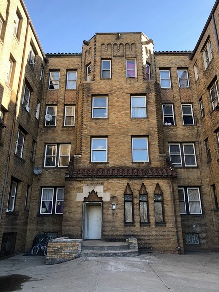 More Photos Of 760 Campbell St, Detroit Apartments For Sale