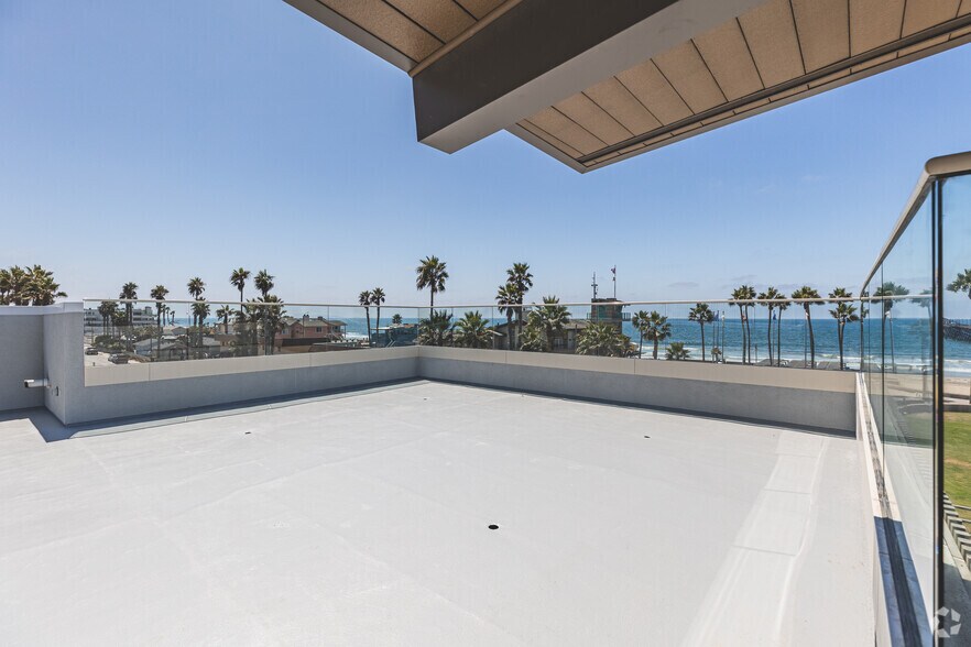 More Photos Of 951 Seacoast Dr, Imperial Beach Restaurant For Lease