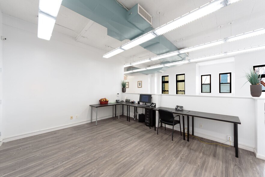 More Photos Of 100 Pennsylvania Ave, Brooklyn Loft Creative Space For Lease