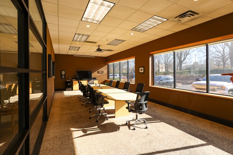 More Photos Of 3410 Oak Lake Blvd, Charlotte Industrial For Sale