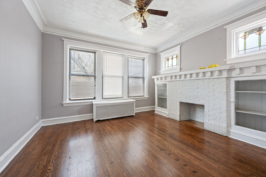 More Photos Of 417-423 E 76th St, Chicago Apartments For Sale
