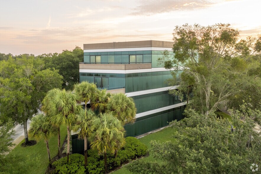 More Photos Of 12424 Research Pky, Orlando Office For Lease