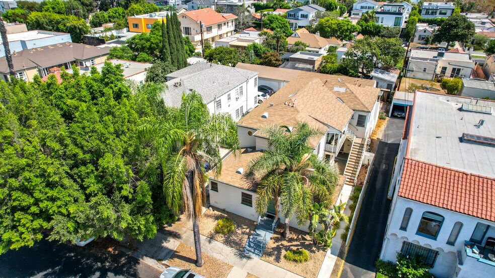 More Photos Of 610 N Spaulding Ave, Los Angeles Apartments For Sale