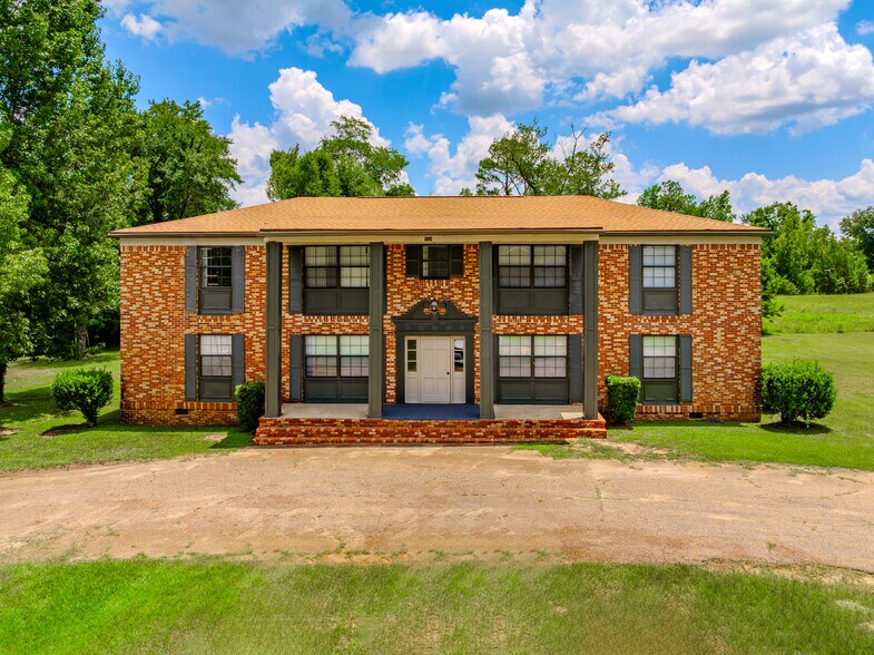 More Photos Of 3034 Jefferson St, Marianna Apartments For Sale