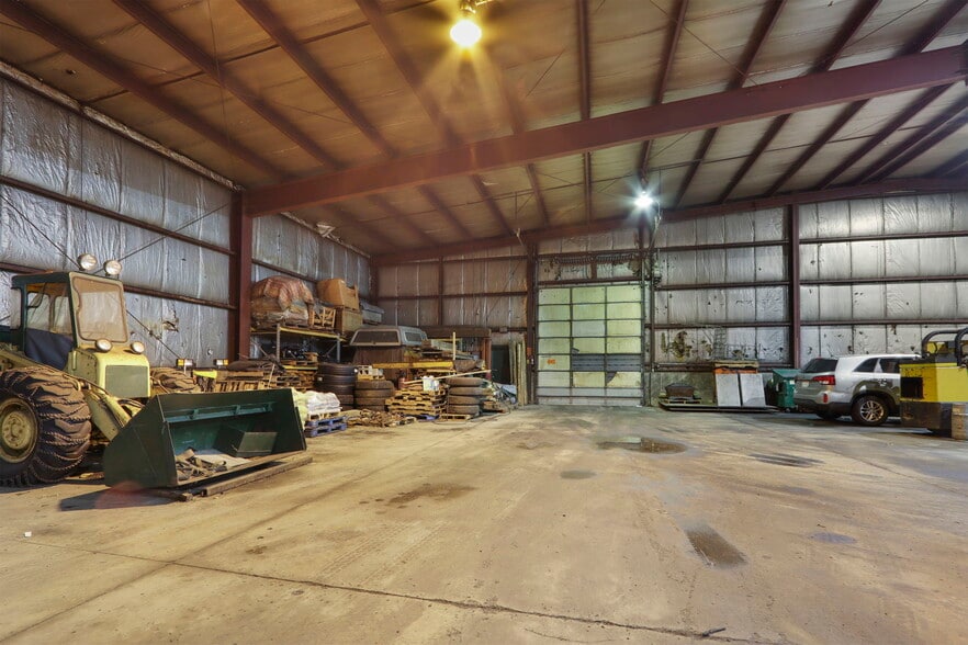 More Photos Of 1346 54th St, Kenosha Warehouse For Sale