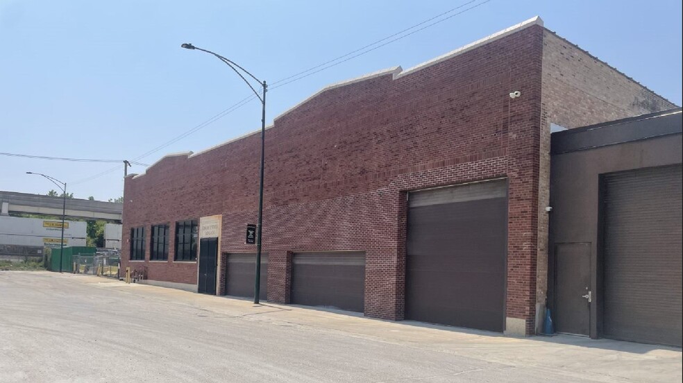 Primary Photo Of 4840 S Saint Louis Ave, Chicago Warehouse For Lease