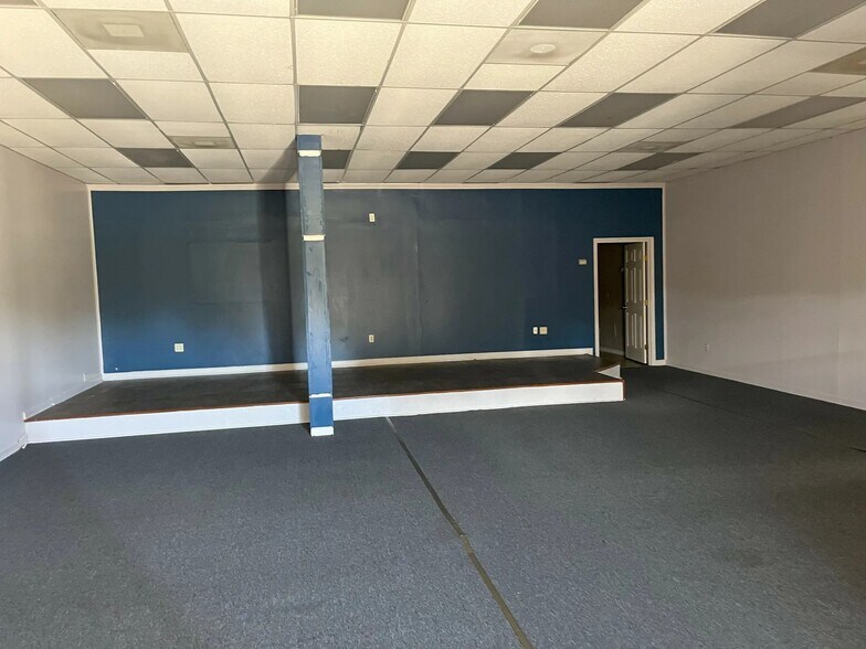 More Photos Of 5020 Highway 80, Jackson Freestanding For Sale