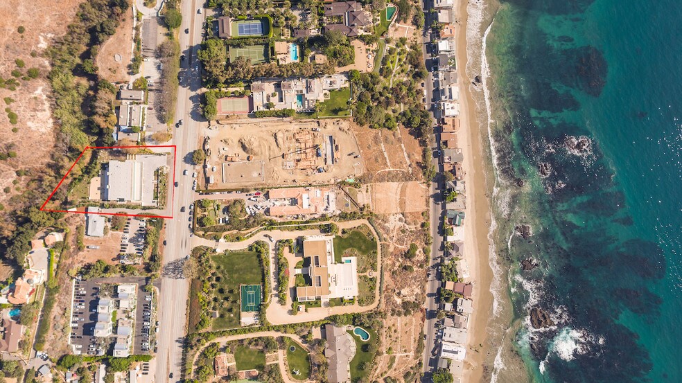 More Photos Of 24903 Pacific Coast Hwy, Malibu Office For Lease