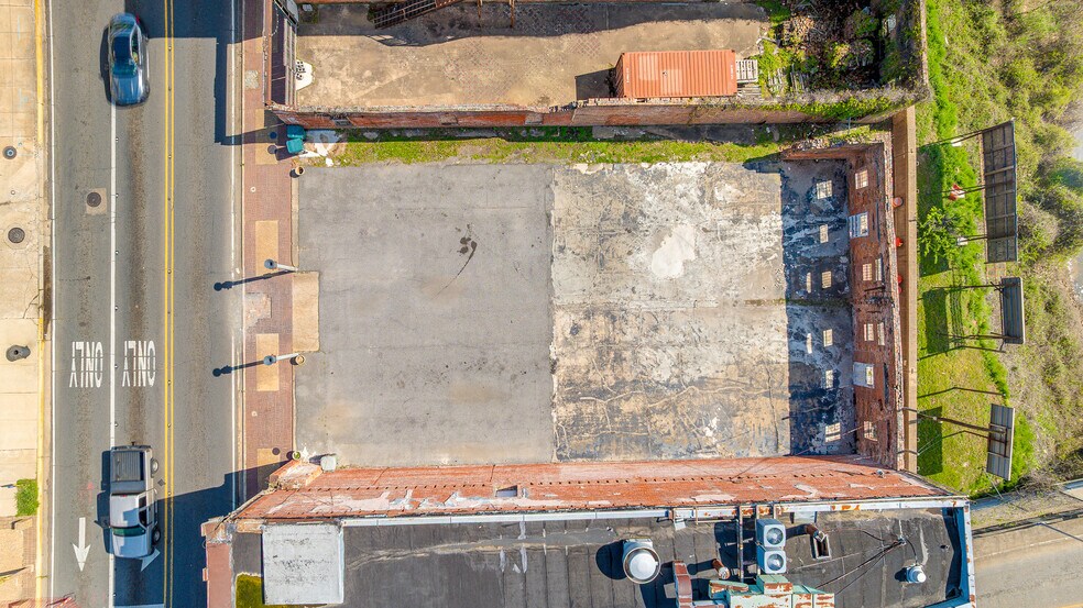 More Photos Of 100 S Grand St, Monroe Restaurant For Sale