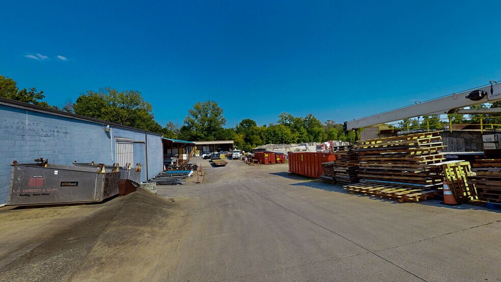 More Photos Of 405 Industrial Dr, Mount Juliet Warehouse For Sale