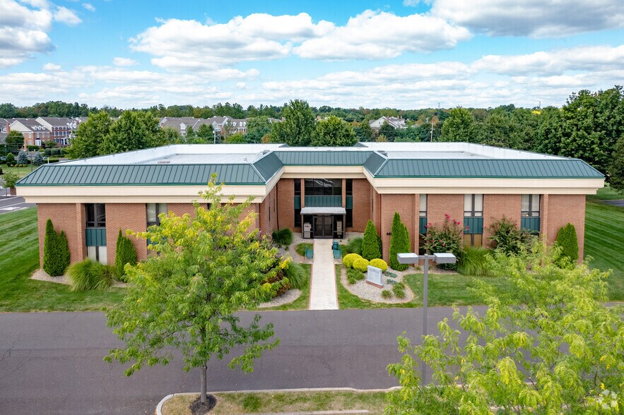 More Photos Of 660 Newtown Yardley Rd, Newtown Medical For Lease