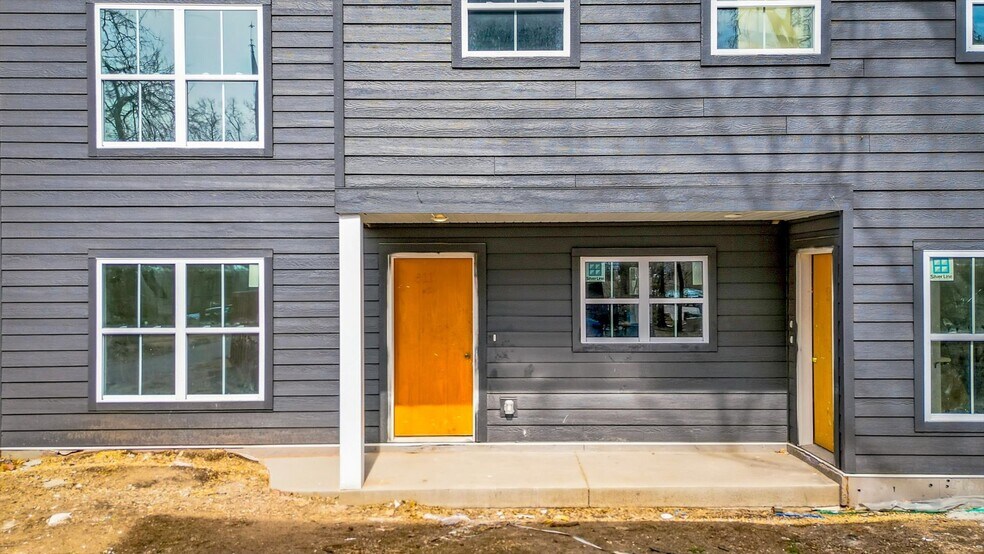 More Photos Of 815 6th St SE, Minneapolis Land For Sale